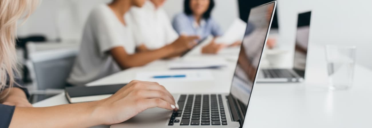 Was ist das Weiterbildungsprogramm in Deutschland?